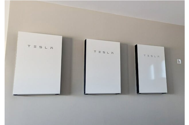 Three-Tesla-Powerwalls-1