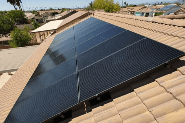 solar panels on tile roof 4 600x400