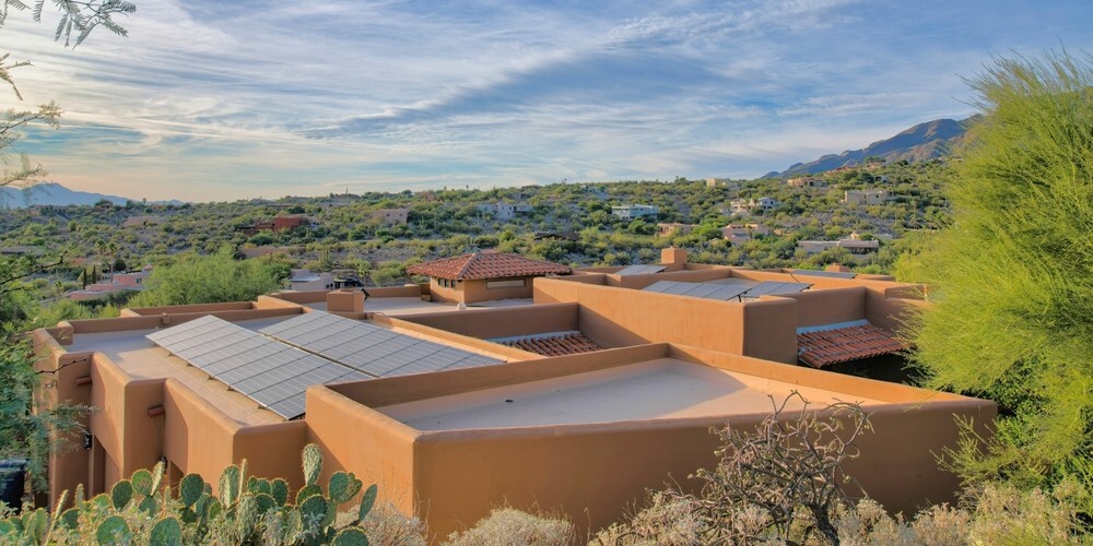 How Many Solar Panels Do You Need to Run a House Off the Grid in Arizona?